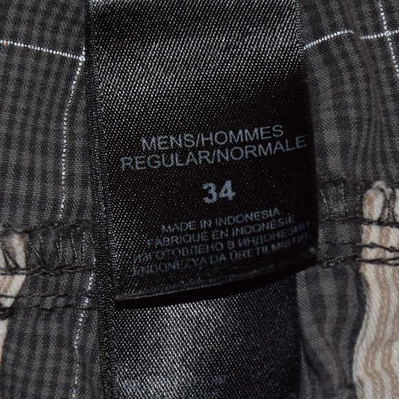 The North Face Button Fly Gray Plaid Shorts size 34 - Picture 5 of 10